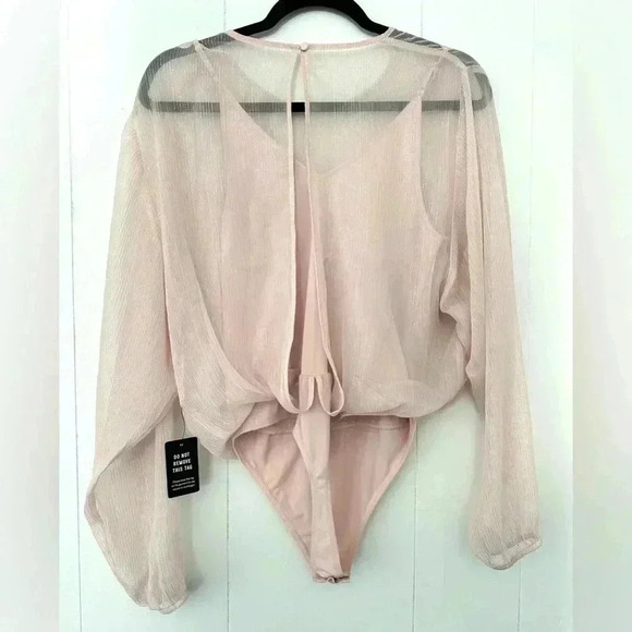 Express Light Pink Metallic Chiffon Overlay Bodysuit Size S - Picture 3 of 3